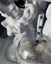 Load image into Gallery viewer, Clockwork Orange glass straw
