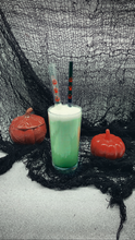 Load image into Gallery viewer, Spooky Jack-o&#39;-lantern black glass straw

